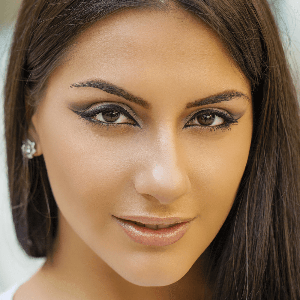 Haya_Eyeliner_Model_bbc21a7c-0590-4589-85da-7c67a8cee715 - HAYA Beauty - USA
